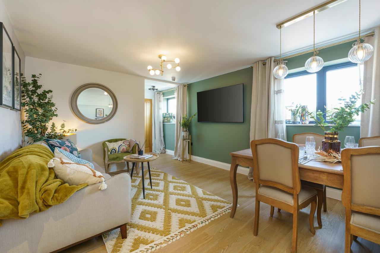 Evergreen - 2 Bed Luxury Apartment By Mint Stays Bristol Exterior foto